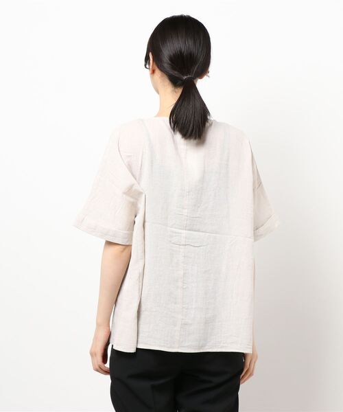 Samansa Mos2（サマンサ モスモス）の「切替前開きブラウス（シャツ/ブラウス・レディース・オフホワイト/ブルー/ベージュ/ネイビー・ﾌﾘ-）」の6枚目の写真