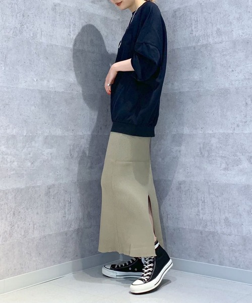 RIVE DROITE（リヴドロワ）の「ハイツイストオーバーカットソー（Tシャツ/カットソー・レディース・ブラウン/ブラック/オフホワイト・FREE）」の17枚目の写真