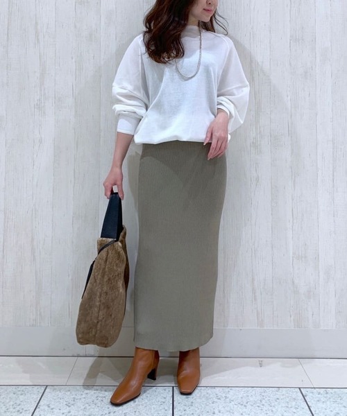 RIVE DROITE（リヴドロワ）の「ハイツイストオーバーカットソー（Tシャツ/カットソー・レディース・ブラウン/ブラック/オフホワイト・FREE）」の22枚目の写真