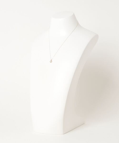 va vendome aoyama（ヴイエーヴァンドームアオヤマ）の「ノワ・イリゼ　K10イエローゴールド　オパールネックレス（ネックレス・レディース・イエローゴールド・40cm）」の6枚目の写真