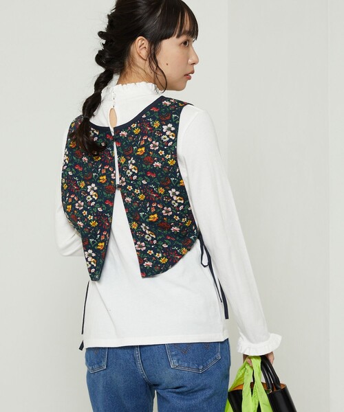 FREAK'S STORE（フリークスストア）の「花柄ベスト（ベスト・レディース・ブラック/サックスブルー・ﾌﾘ-）」の12枚目の写真