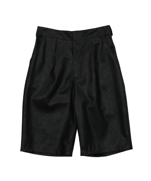 select MOCA（セレクトモカ）の「フェイクレザーハーフパンツ