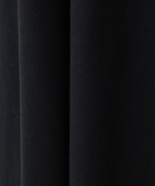 BEARDSLEY（ビアズリー）の「2サイズ展開 コットン裏毛ワンピース（ワンピース・レディース・アイボリー/ブラック・0/1）」の6枚目の写真