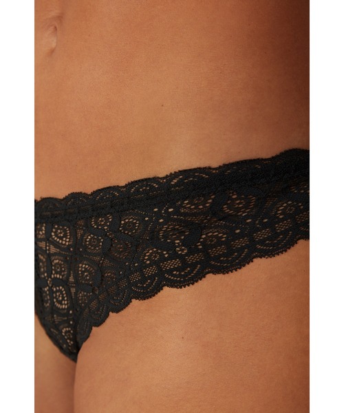 Intimissimi（インティミッシミ）の「80'sスタイル レース