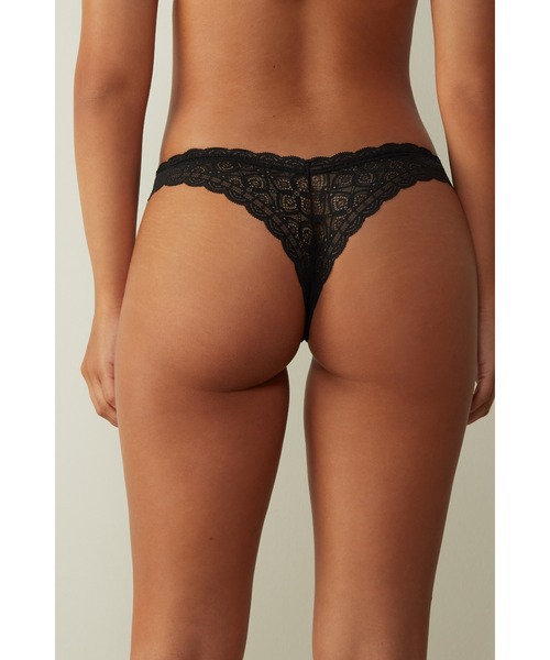 Intimissimi(インティミッシミ)の「80'sスタイル レース ブラジリアン(ショーツ・レディース・ブラック/キナリ/レッド・S/M/L)」の21枚目の写真