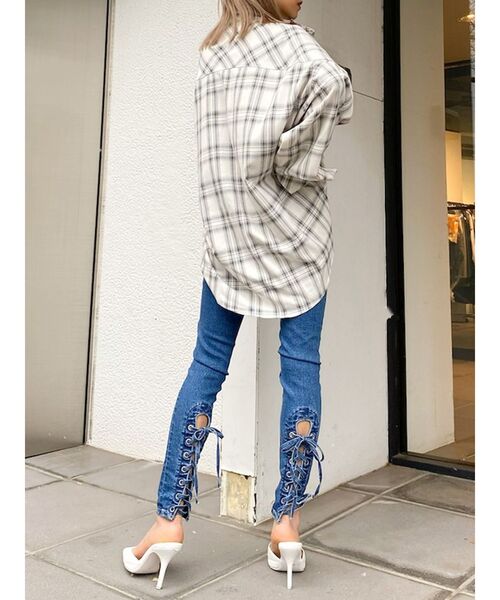 GYDA（ジェイダ）の「J/W BACKレースアップスキニーデニムパンツ