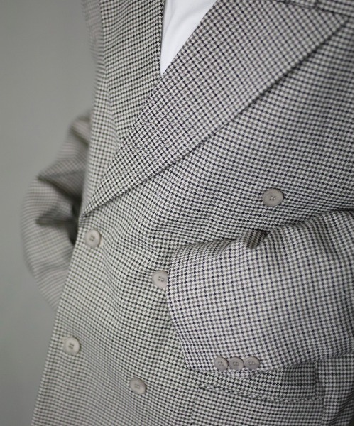 Chikashitsu +（チカシツプラス）の「【Chikashitsu + /チカシツプラス】oversized check jacket/オーバーサイズジャケット ビッグサイズジャケット チェック柄ジャケット（テーラードジャケット・メンズ・ブラック/ブラウン・ONE SIZE）」の13枚目の写真