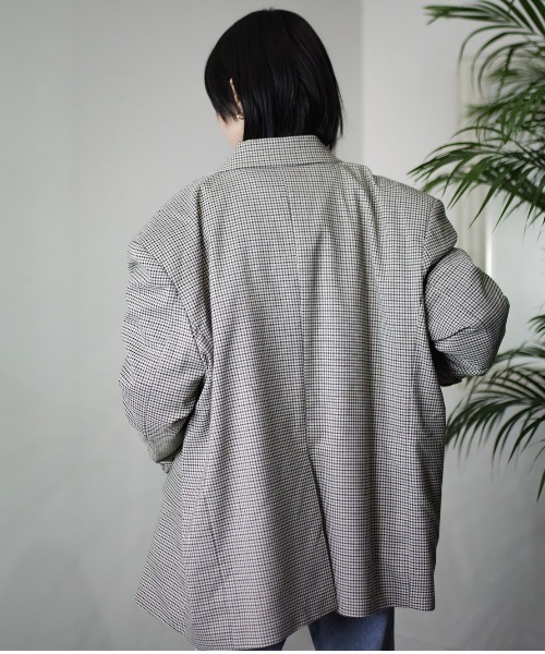Chikashitsu +（チカシツプラス）の「【Chikashitsu + /チカシツプラス】oversized check jacket/オーバーサイズジャケット ビッグサイズジャケット チェック柄ジャケット（テーラードジャケット・メンズ・ブラック/ブラウン・ONE SIZE）」の11枚目の写真