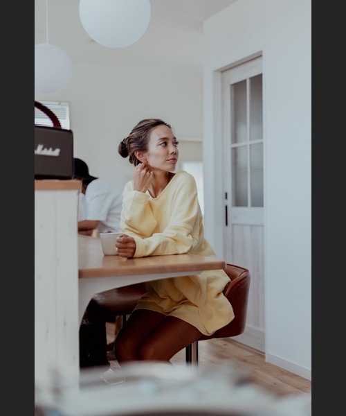 Ocean Pacific（オーシャンパシフィック）の「【OP:オーピー】レディースVネックスウェットプルオーバー（スウェット・レディース・ベージュ/イエロー/グリーン・MEDIUM）」の7枚目の写真