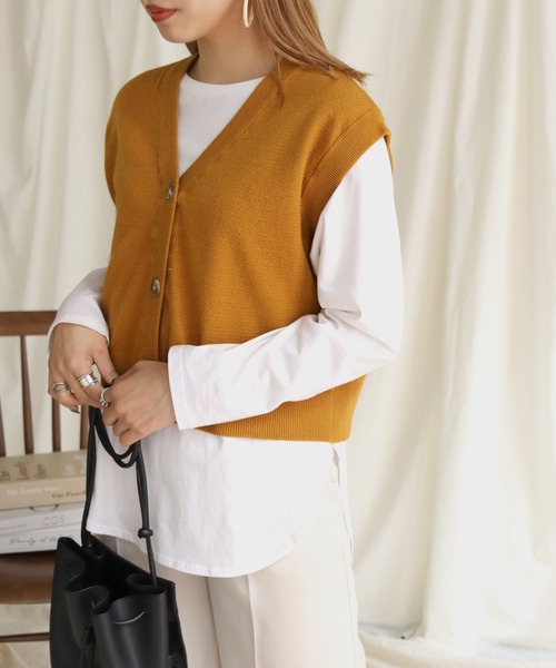 HER CLOSET(ハークローゼット)の「【shemoshelly】ショート丈深Vネックニットベスト(ベスト・レディース・ブラック/テラコッタ/アイボリー/マスタード・M)」の22枚目の写真