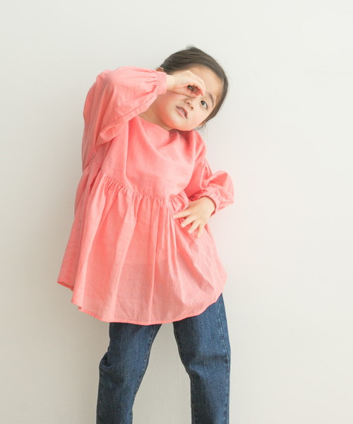 URBAN RESEARCH DOORS（アーバンリサーチドアーズ）の「『親子リンク』コットンボイル2WAYブラウス(KIDS)（シャツ/ブラウス・キッズ・ピンク/ベージュ系その他・120/105/135）」の9枚目の写真