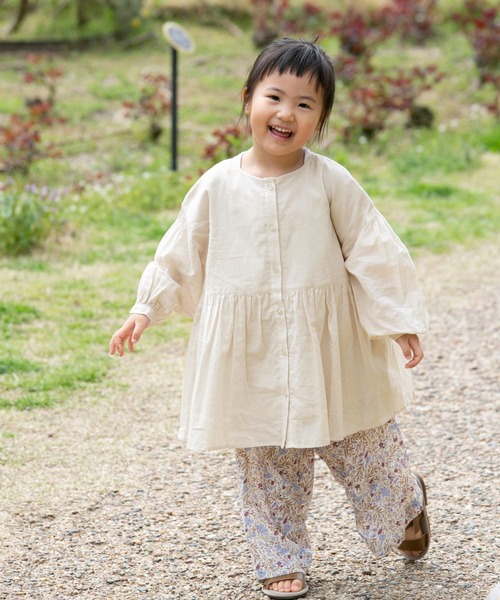 URBAN RESEARCH DOORS（アーバンリサーチドアーズ）の「『親子リンク』コットンボイル2WAYブラウス(KIDS)（シャツ/ブラウス・キッズ・ピンク/ベージュ系その他・120/105/135）」の16枚目の写真