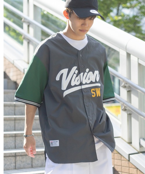VISION STREET WEAR（ヴィジョンストリートウェア）の「【VISION STREET WEAR／ヴィジョンストリートウェア】ロゴ刺繍ベースボールシャツ/ナンバリング/カレッジロゴ/バックデザイン/ビッグシルエット/オーバーサイズシャツ（シャツ/ブラウス・メンズ・ネイビー/グリーン/アイボリー/ブルー系その他/チャコールグレー/グリーン系その他/ホワイト系その他・M/L/XL）」の20枚目の写真