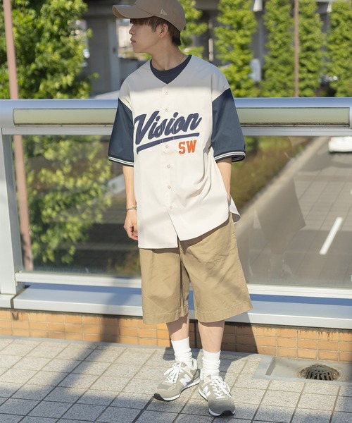 VISION STREET WEAR（ヴィジョンストリートウェア）の「【VISION STREET WEAR／ヴィジョンストリートウェア】ロゴ刺繍ベースボールシャツ/ナンバリング/カレッジロゴ/バックデザイン/ビッグシルエット/オーバーサイズシャツ（シャツ/ブラウス・メンズ・ネイビー/グリーン/アイボリー/ブルー系その他/チャコールグレー/グリーン系その他/ホワイト系その他・M/L/XL）」の19枚目の写真