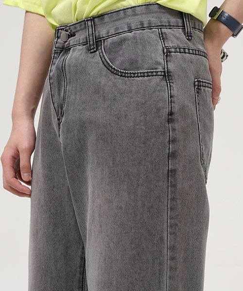 WESTBOY（ウエストボーイ）の「ルーズスリットデニムパンツ/セミワイドデニムパンツ WO22S3PT06【WB ORIGINALS】（デニムパンツ・メンズ・ライトグレー/グレー・M/L/XL/S）」の9枚目の写真