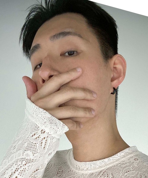 minsobi(ミンソビ)の「ペンタゴンピアス(ピアス(両耳用)・メンズ・ブラック/シルバー・FREE)」の10枚目の写真