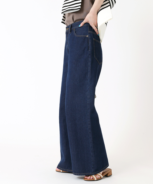 B.C STOCK(ベーセーストック)の「ワイドデニムパンツ(デニムパンツ・レディース・ネイビー/ブルー系その他・SMALL/MEDIUM)」の4枚目の写真