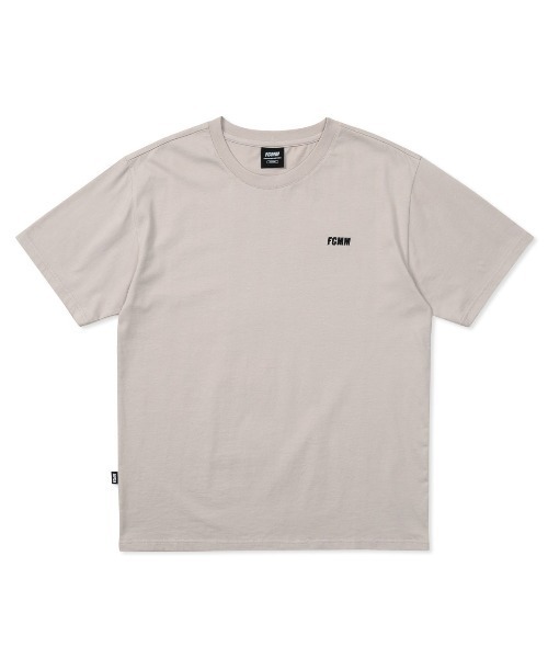 FCMM(エフシーエムエム)の「CLUB TEAM FRESH COTTON T-SHIRT/クラブチームフレッシュコットンTシャツ(Tシャツ/カットソー・メンズ・カーキ/ブラック/ホワイト/ライトベージュ・LARGE/MEDIUM/X-LARGE)」の20枚目の写真