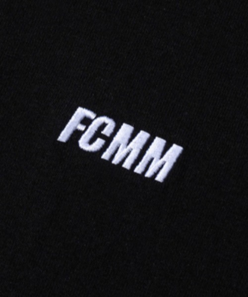 FCMM(エフシーエムエム)の「CLUB TEAM FRESH COTTON T-SHIRT/クラブチームフレッシュコットンTシャツ(Tシャツ/カットソー・メンズ・カーキ/ブラック/ホワイト/ライトベージュ・LARGE/MEDIUM/X-LARGE)」の15枚目の写真