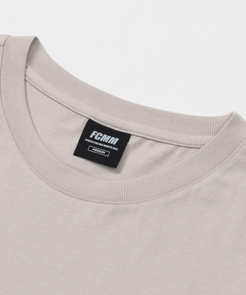 FCMM(エフシーエムエム)の「CLUB TEAM FRESH COTTON T-SHIRT/クラブチームフレッシュコットンTシャツ(Tシャツ/カットソー・メンズ・カーキ/ブラック/ホワイト/ライトベージュ・LARGE/MEDIUM/X-LARGE)」の22枚目の写真