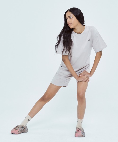 FCMM(エフシーエムエム)の「CLUB TEAM FRESH COTTON T-SHIRT/クラブチームフレッシュコットンTシャツ(Tシャツ/カットソー・メンズ・カーキ/ブラック/ホワイト/ライトベージュ・LARGE/MEDIUM/X-LARGE)」の19枚目の写真