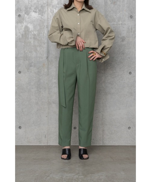 LA PEAU DE GEM（ラポドゥジェム）の「【LA PEAU DE GEM】ベルトスラックステーパードパンツ（スラックス・レディース・ブルー/グリーン・M/S）」の20枚目の写真