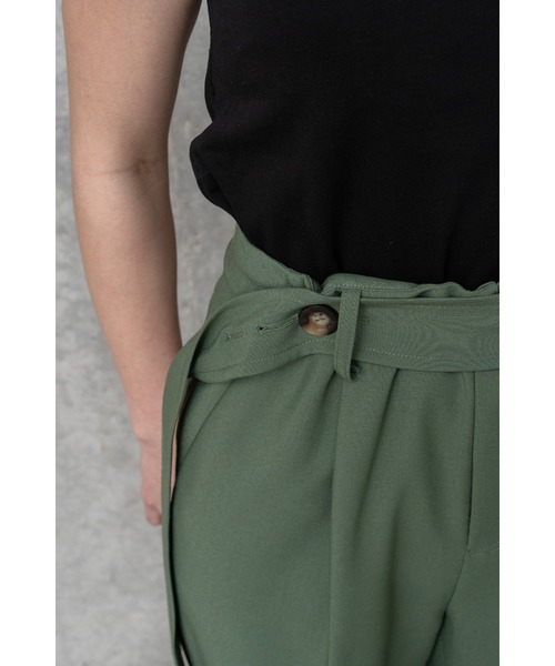 LA PEAU DE GEM（ラポドゥジェム）の「【LA PEAU DE GEM】ベルトスラックステーパードパンツ（スラックス・レディース・ブルー/グリーン・M/S）」の5枚目の写真