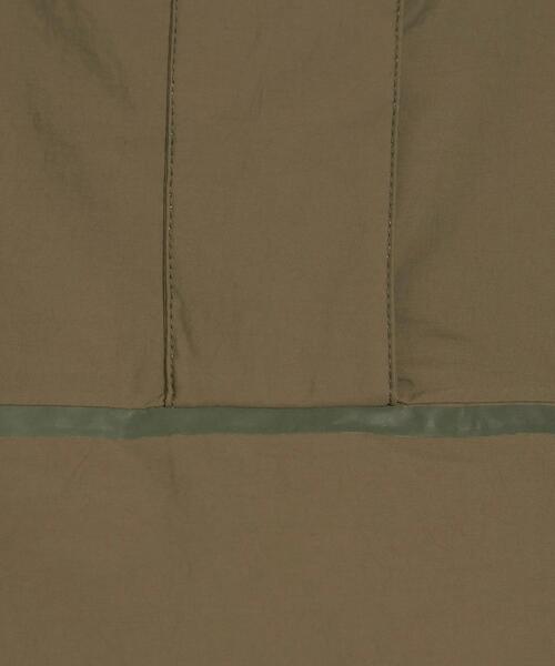 AIGLE（エーグル）の「＜AIGLE＞W Blousons（ポンチョ・レディース・ネイビー/レッド/オリーブ/イエロー・FREE）」の8枚目の写真