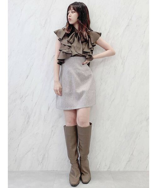 dazzlin（ダズリン）の「サマーツイードミニスカート（スカート・レディース・アイボリー/ブルー/モカ・SMALL/MEDIUM）」の16枚目の写真