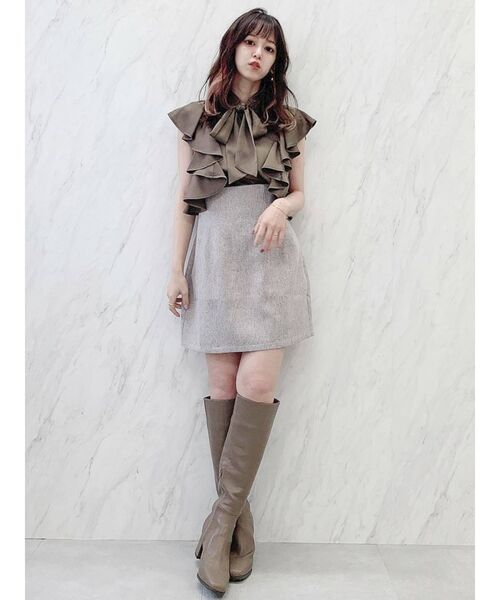 dazzlin（ダズリン）の「サマーツイードミニスカート（スカート・レディース・アイボリー/ブルー/モカ・SMALL/MEDIUM）」の18枚目の写真