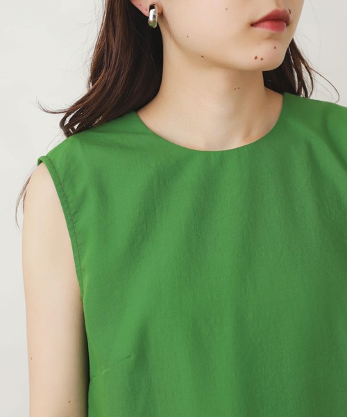 SENSE OF PLACE by URBAN RESEARCH（センスオブプレイスバイアーバンリサーチ）の「2WAYレイヤードノースリーブシャツ（シャツ/ブラウス・レディース・オフホワイト/グリーン/ブラック・ONE）」の10枚目の写真