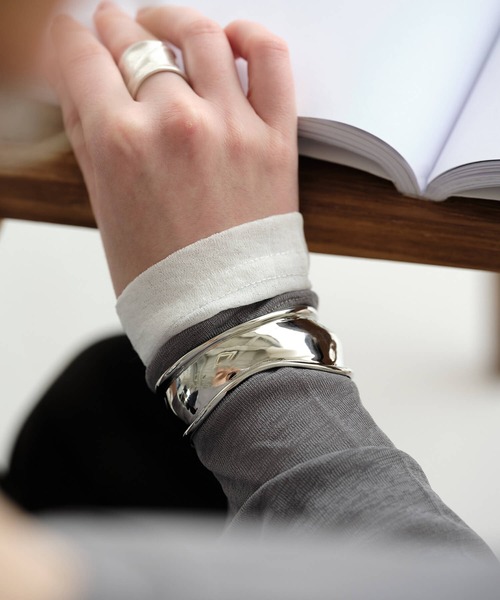 ANOH（アノー）の「バングル（バングル/リストバンド・レディース・シルバー/ゴールド・FREE）」の10枚目の写真