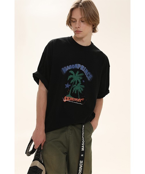 MASONPRINCE（メイソンプリンス）の「【MASONPRINCE】Oversized vintage-like summer print TEE DT4053（Tシャツ/カットソー・メンズ・レッド/ブラック/ライトグレー/ベージュ・L/S/M）」の2枚目の写真