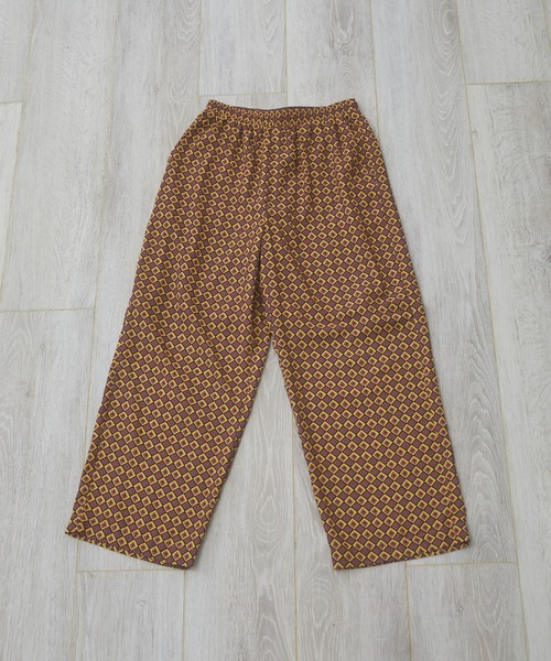 ANGIE（アンジー）の「プリントイージーパンツ（その他パンツ・レディース・グリーン/ネイビー/ピンク/ブルー・FREE）」の6枚目の写真