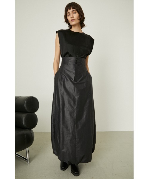 RIM.ARK（リムアーク）の「Glossy balloon SK（スカート・レディース・ライトカーキ/ブラック・38/36）」の2枚目の写真