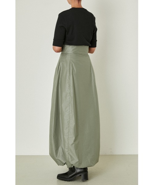 RIM.ARK（リムアーク）の「Glossy balloon SK（スカート・レディース・ライトカーキ/ブラック・38/36）」の16枚目の写真