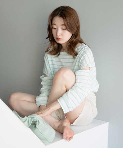 Kastane(カスタネ)の「【新色追加】カットアウトボーダーTee(Tシャツ/カットソー・レディース・ブラック/ピンク/ブルー/サックスブルー・FREE)」の20枚目の写真