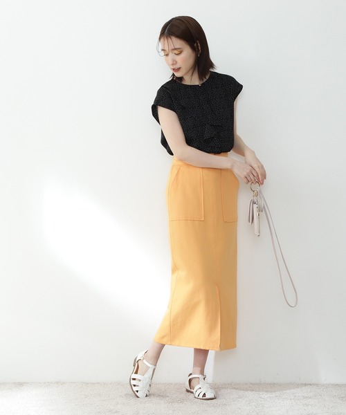 N.(N. Natural Beauty Basic)(エヌエヌナチュラルビューティーベーシック)の「【追加生産】◆アシンメトリーフリルブラウス(シャツ/ブラウス・レディース・オフホワイト/ドット/ブルー・MEDIUM)」の6枚目の写真