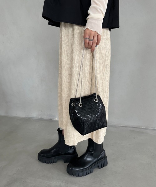 セール】glitter metallic shoulder Bag／グリッターメタリック巾着