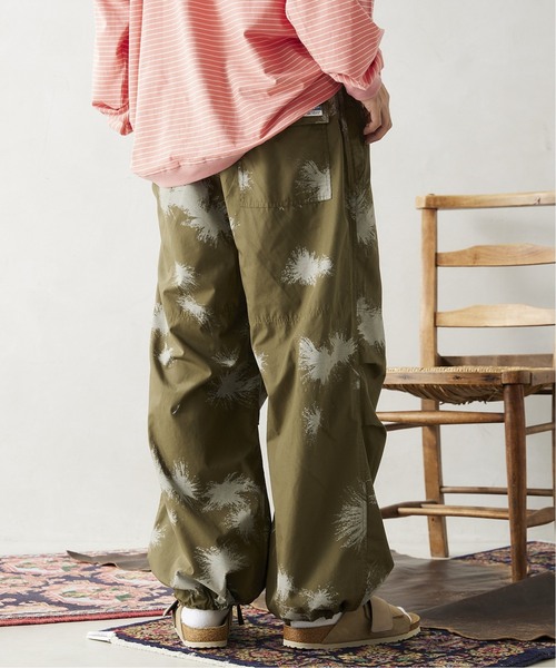 ARMY TWILL（アーミーツイル）の「【ARMY TWILL / アーミーツイル】別注 プリントスノーパンツ（その他パンツ・メンズ・ホワイト/ブラック/カーキ・MEDIUM/LARGE）」の15枚目の写真