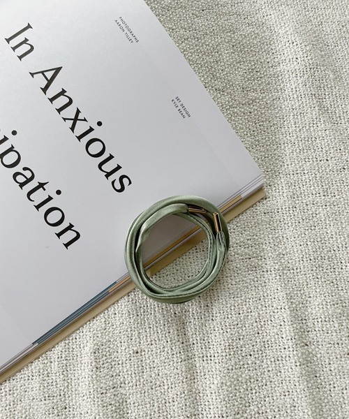 CLEA（クレア）の「サテンヘアアレンジワイヤー（その他ヘアアクセサリー・レディース・ブラック/ピンク/ブルー/グリーン/アイボリー/グレイッシュベージュ・FREE）」の5枚目の写真