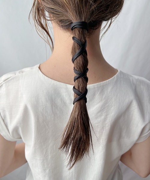 CLEA（クレア）の「サテンヘアアレンジワイヤー（その他ヘアアクセサリー・レディース・ブラック/ピンク/ブルー/グリーン/アイボリー/グレイッシュベージュ・FREE）」の11枚目の写真