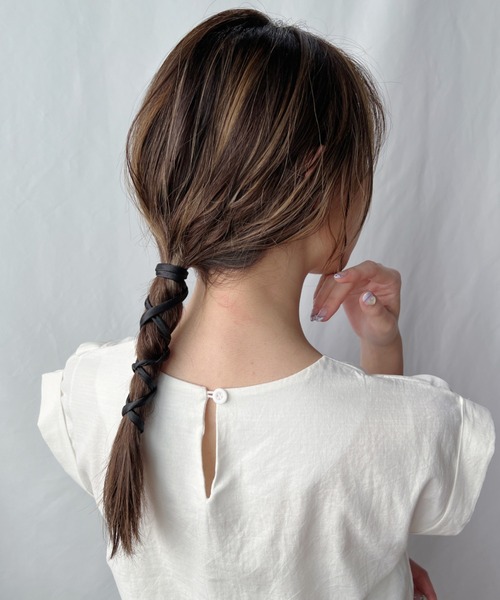 CLEA（クレア）の「サテンヘアアレンジワイヤー（その他ヘアアクセサリー・レディース・ブラック/ピンク/ブルー/グリーン/アイボリー/グレイッシュベージュ・FREE）」の10枚目の写真