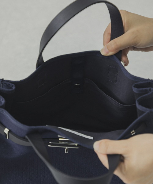 sita parantica（シータパランティカ）の「sita parantica　CANVAS LEATHER TOTE S（トートバッグ・レディース・ネイビー/ブラウン・-）」の20枚目の写真
