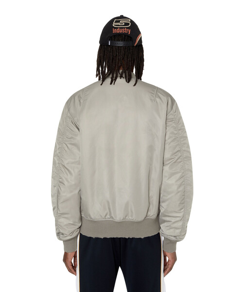 DIESEL（ディーゼル）の「メンズ  ジャケット ミリタリー（ブルゾン・メンズ・ブラック/ブラウン/グレー・SMALL/MEDIUM/LARGE/X-LARGE/XX-LARGE/X-SMALL）」の18枚目の写真