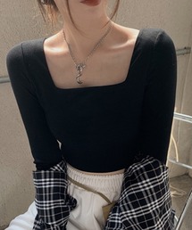 YUGA スクエアネック クロップド ロングT カットソー