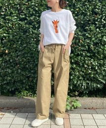 BEARDSLEY | 背中の丸みのあるシルエットに注目 アニマル刺繍丸トレーナー(スウェット)