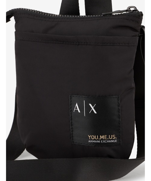 ARMANI EXCHANGE(アルマーニエクスチェンジ)の「【A|X アルマーニ エクスチェンジ】YOU.ME.US. ミニショルダーバック(ショルダーバッグ・メンズ・ブラック・FREE)」の5枚目の写真