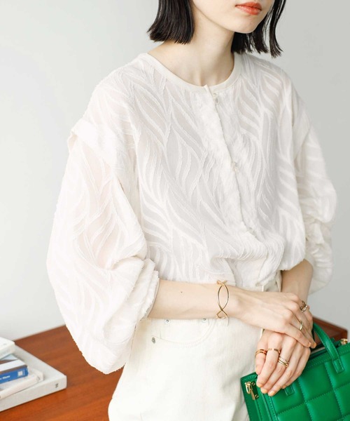 GeeRA(ジーラ)の「2WAYシアージャカードブラウス(シャツ/ブラウス・レディース・アイボリー/グリーン/ブラック・MEDIUM/X-LARGE/LARGE)」の8枚目の写真