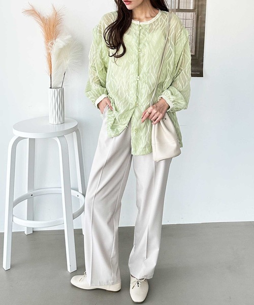GeeRA(ジーラ)の「2WAYシアージャカードブラウス(シャツ/ブラウス・レディース・アイボリー/グリーン/ブラック・MEDIUM/X-LARGE/LARGE)」の11枚目の写真